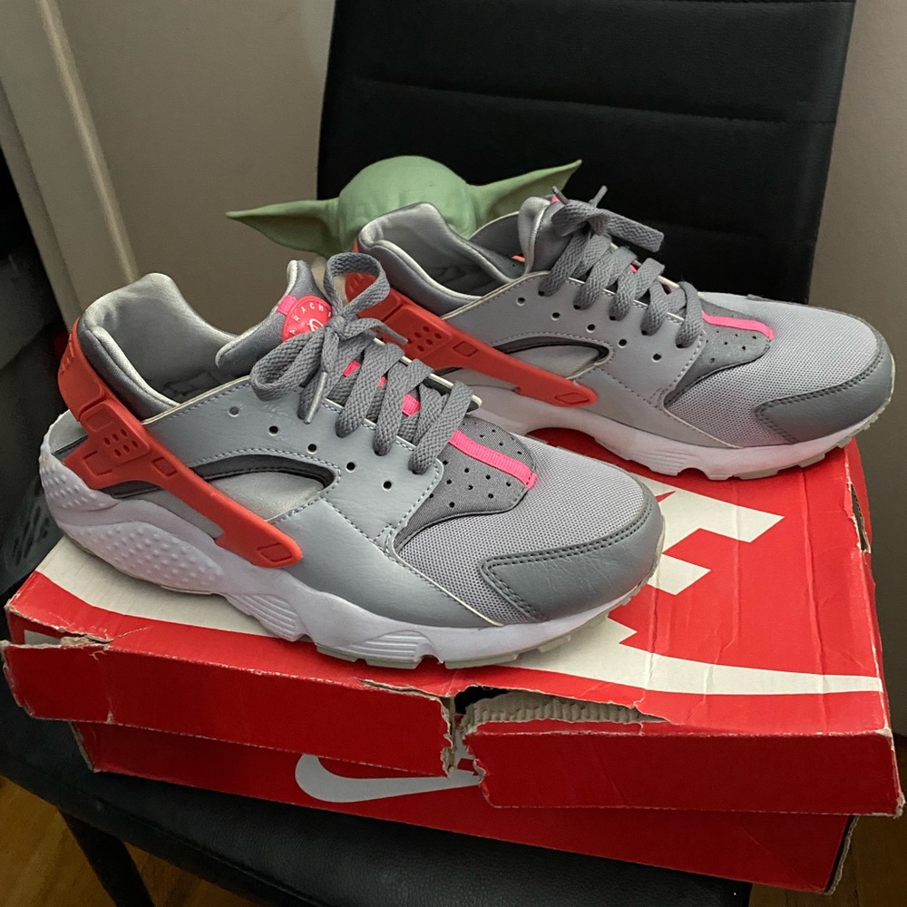 Women Nike Huarache Run